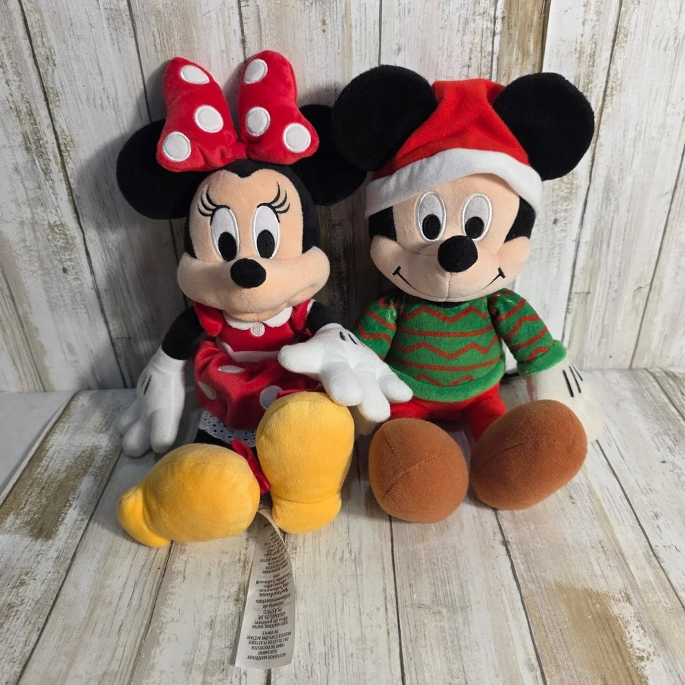 Disney Mickey Minnie Mouse Christmas Plush Set Kohls Cares Holiday Red Green